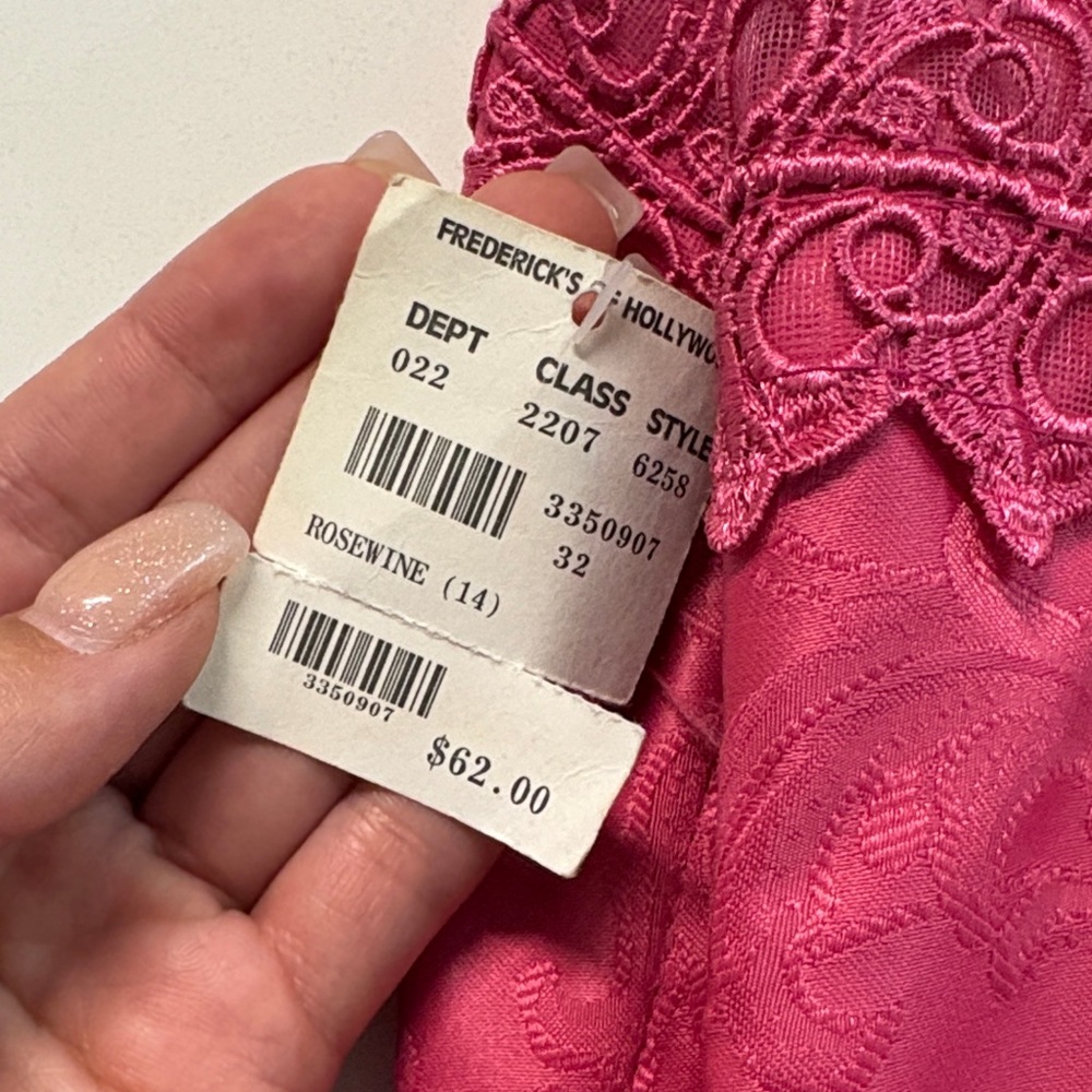 Frederick's of Hollywood Y2K Fuchsia Lace Corset - Picture 4 of 7